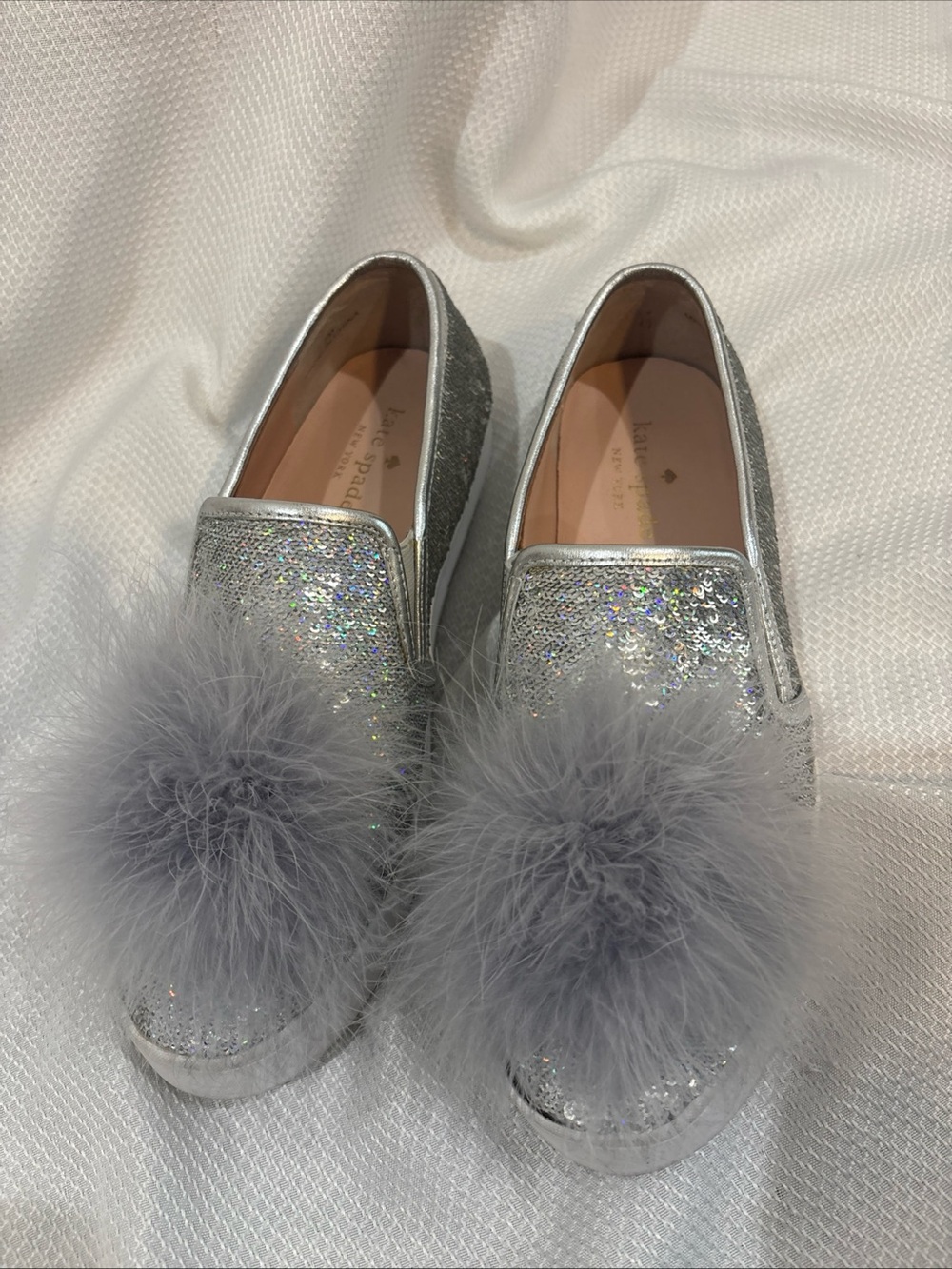 Kate Spade New York Latisa Women Pom Pom Sparkle Glitter Loafer Flat cute - Picture 2 of 9